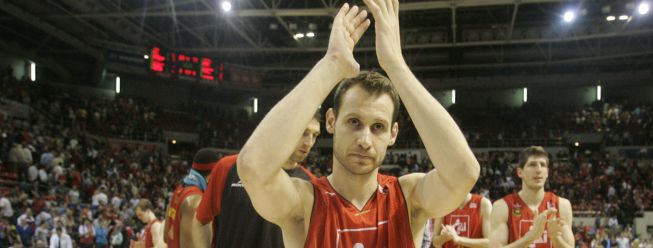Gipuzkoa Basket strengthens with Llompart and Zoran Vrkic.