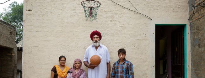 Los sijes rezaron en el templo para que Singh fuera drafteado