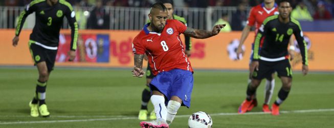 La figura: El esfuerzo de Arturo Vidal no le alcanzó a Chile