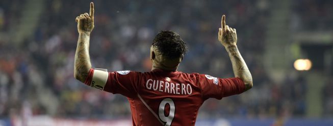Guerrero, goleador histórico en actividad de la Copa América