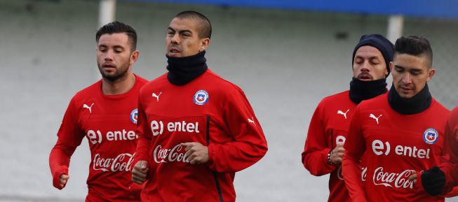 Las fórmulas defensivas que trabaja Sampaoli para la final