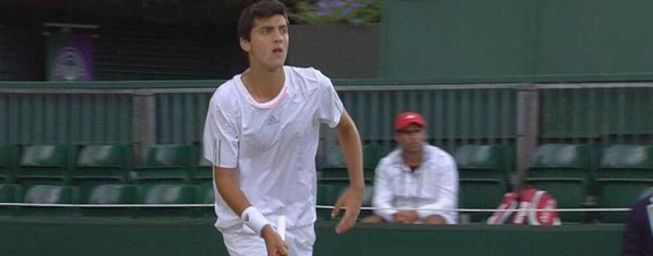Tomás Barrios sigue firme y está en octavos en Wimbledon