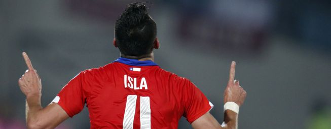 Isla llega a acuerdo con Sevilla y solo espera el sí de Juventus