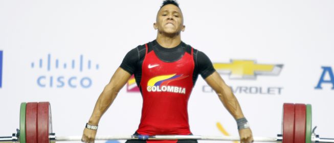 Luis Mosquera, oro y récord en halterofilia 69kg