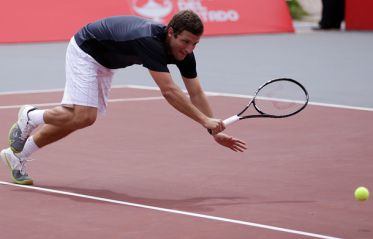 Nicolás Barrientos consigue la medalla de plata en tenis