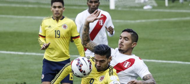 Perú jugaría amistoso en septiembre ante Colombia