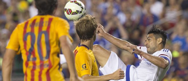 Falcao juega ante el Barça y vuelve a anotar en los penales