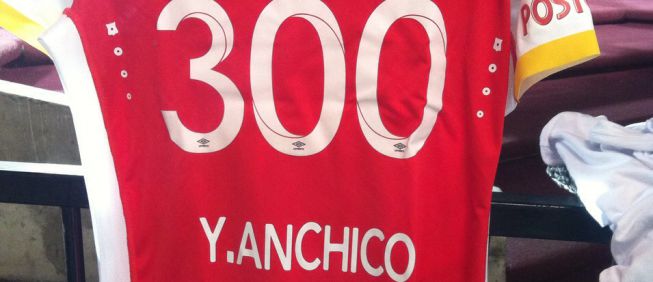 Santa Fe le rinde homenaje a Anchico por sus 300 partidos