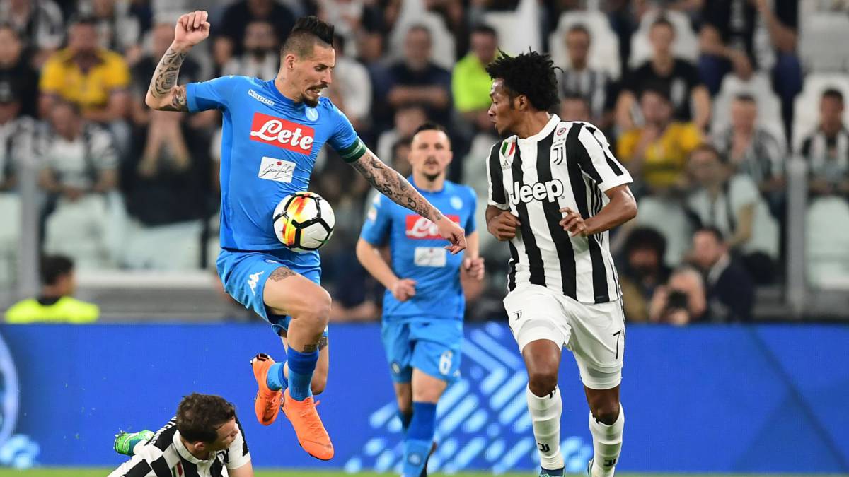 La Juventus de Cuadrado pierde con Napoli y se aprieta la Serie A