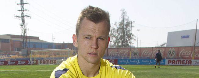 Benítez not prepared to let Cheryshev go unless replacement is signed