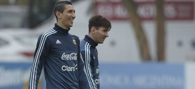 Sport: Barcelona have eyes for Ángel Di María