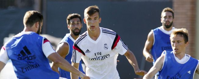 Diego Llorente moves to Rayo on loan from Real Madrid