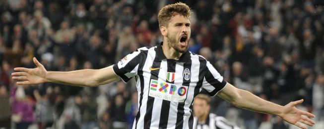 Real Madrid and Porto fight for Fernando Llorente