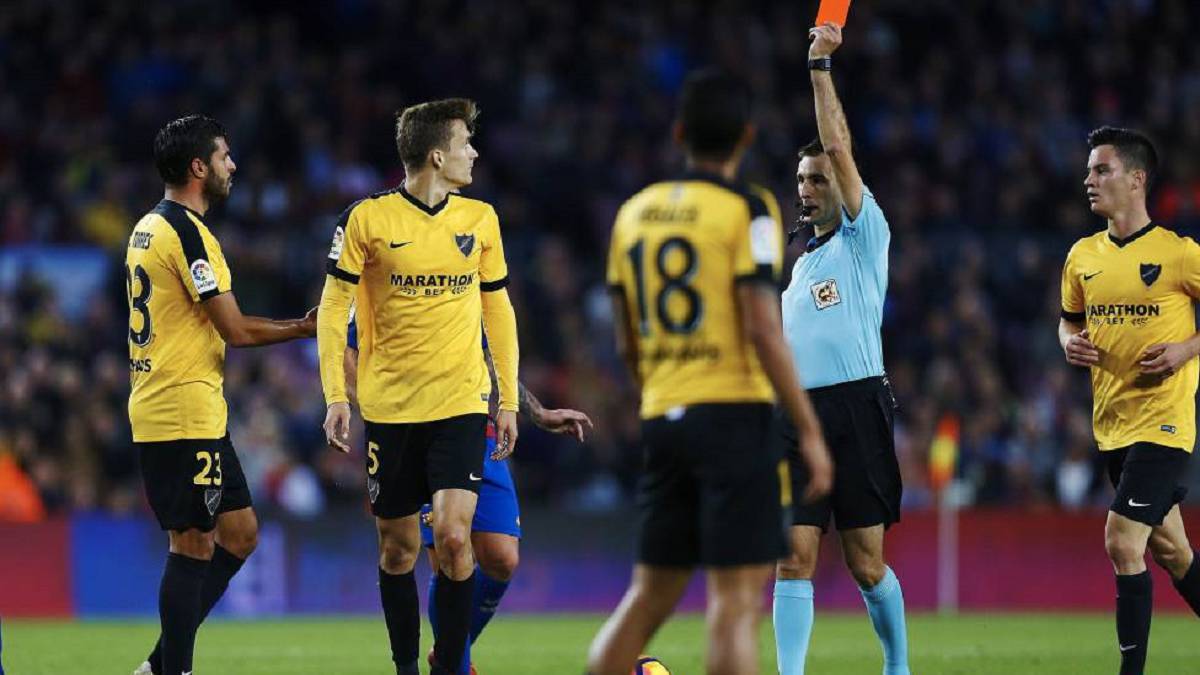Juankar off for foul-mouthed rant as Málaga finish with nine - AS English