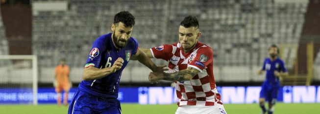 Mandzukic marcó tras fallar un penalti pero Italia pudo igualar