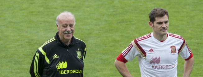 Del Bosque se hace centenario con la selección española