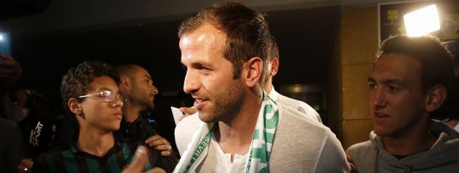 Van der Vaart ya está en Sevilla