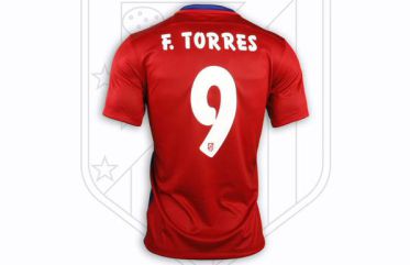 Fernando Torres recupera el nueve para el próximo curso