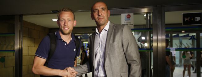 Krohn-Dehli arrives in Seville to undergo a medical examination.