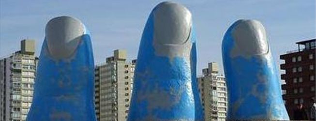 Atacan escultura de un artista chileno en Punta del Este