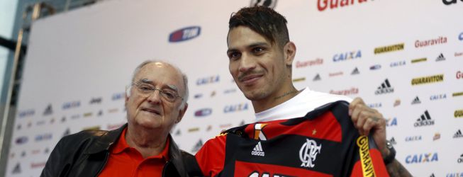 Guerrero, presentado con el Flamengo: 