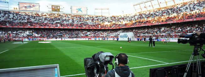 Sanción al Sevilla de 75.000 euros por cánticos ofensivos