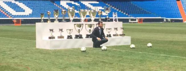 Casillas se hizo la última foto con sus 19 títulos en el césped