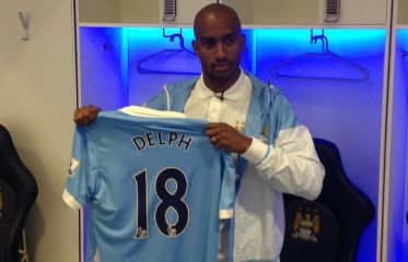 Fabian Delph is now a new player for Manchester City.