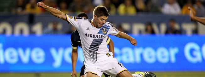 Gerrard debutó con gol y triunfo en Los Ángeles Galaxy