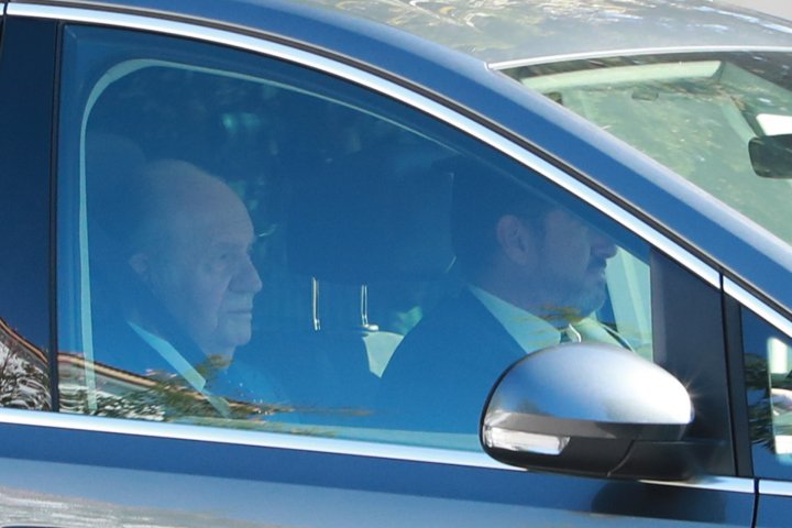Don Juan Carlos y Doña Sofía llegan a la boda de Rafael Nadal y Mery Perelló
