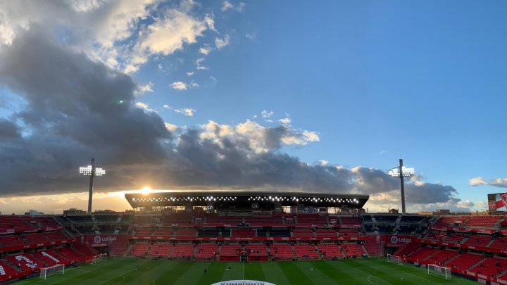 Estadio Nuevo Los Cármenes.