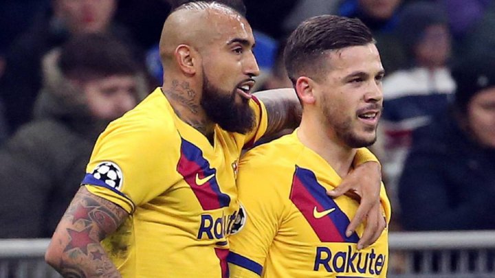 Carles Pérez se hace mayor: gol y ficha con el primer equipo.