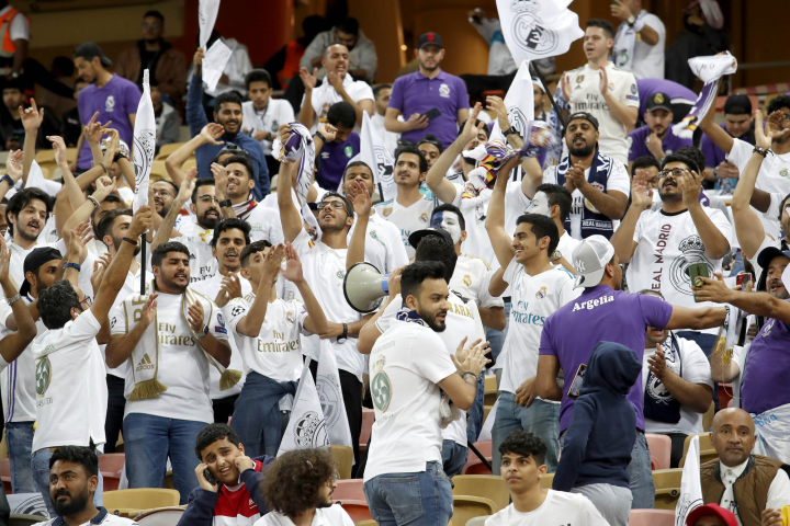 Aficionados de la Peña Blancos KSA.