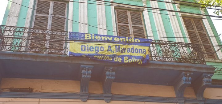 Bienvenida a Maradona.