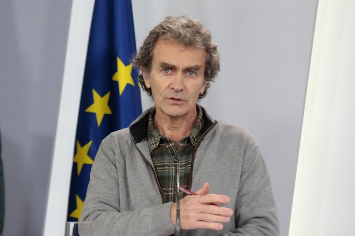 Simón