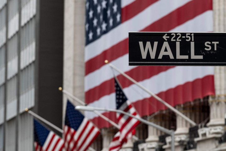 Wall St