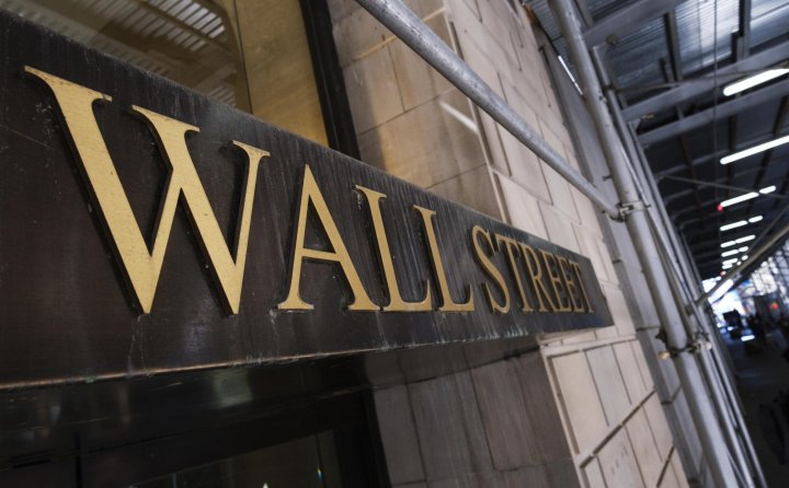 Wall St.