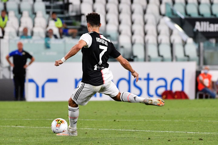 Crisitiano Ronaldo