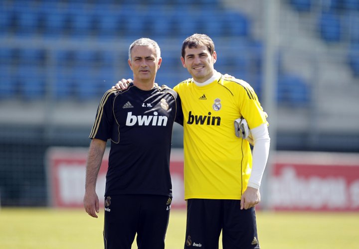 Mourinho y Casillas.