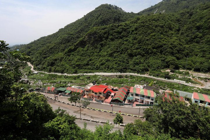 India 2