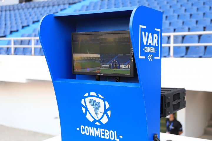 VAR