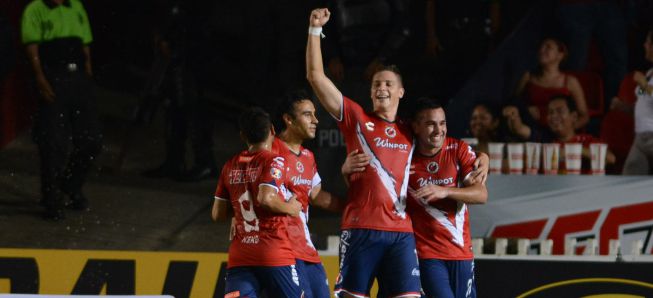 Veracruz venció por 2-0 a Chivas en el inicio del Apertura 2015