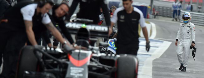 McLaren continues with its disaster in Austria.