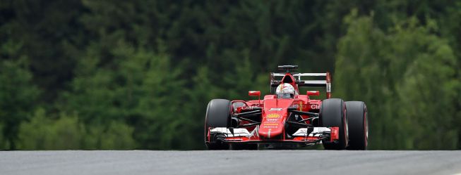 Sebastian Vettel y Lewis Hamilton, antes de la lluvia
