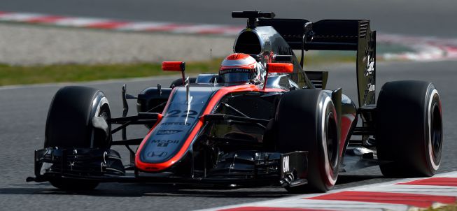FIA reduces preseason testing to two for 2016.