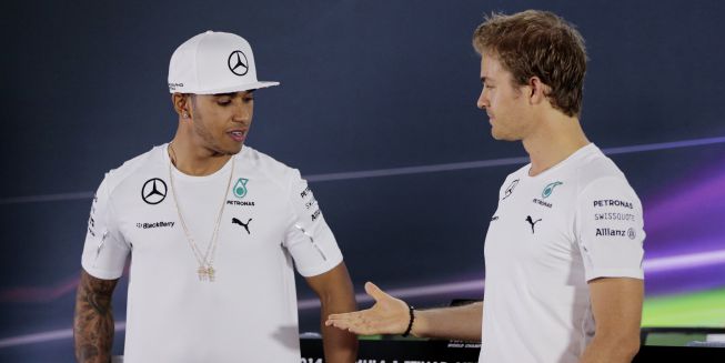 Mercedes obliga a Rosberg y Hamilton a firmar la paz