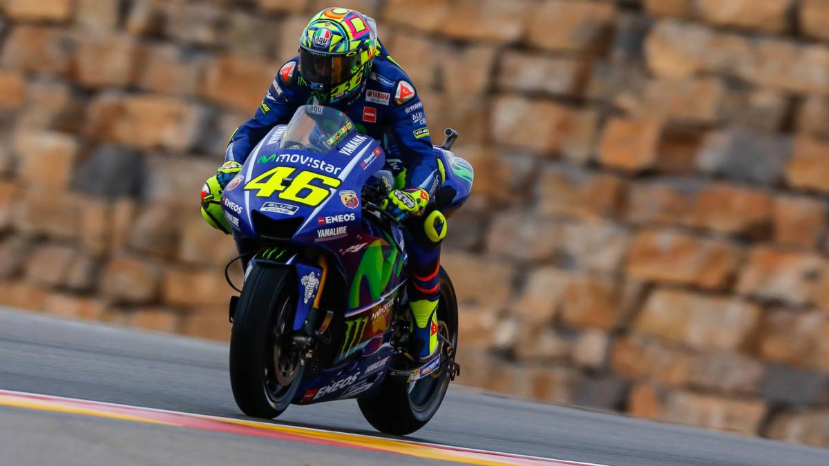 Rossi queda a dos segundos del mejor a sólo 22 días del accidente