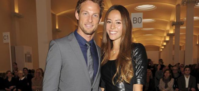 'El Golpe' a Jenson Button y su mujer en Saint Tropez