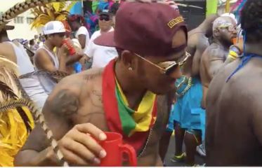 Fiesta y carnaval: Hamilton lo pasa muy bien en Barbados