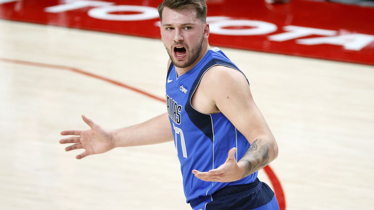 Doncic-returns-the-pulse-to-the-Mavs-in-a-'European-duel'